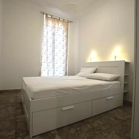 Trilocale Centralissimo In Locazione A * Sanremo