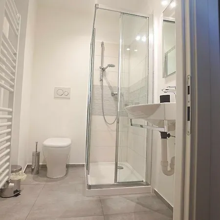 Apartment Trilocale Centralissimo In Locazione A Sanremo