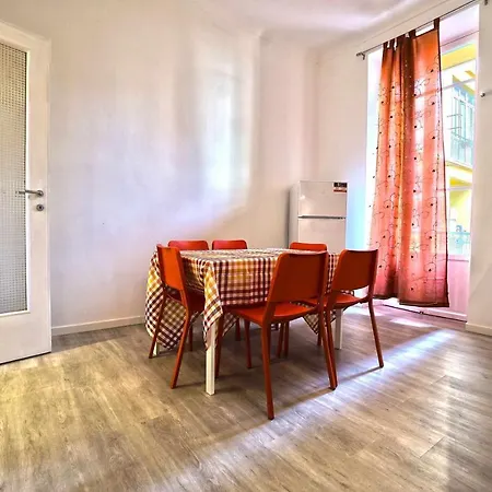 Trilocale Centralissimo In Locazione A Apartment