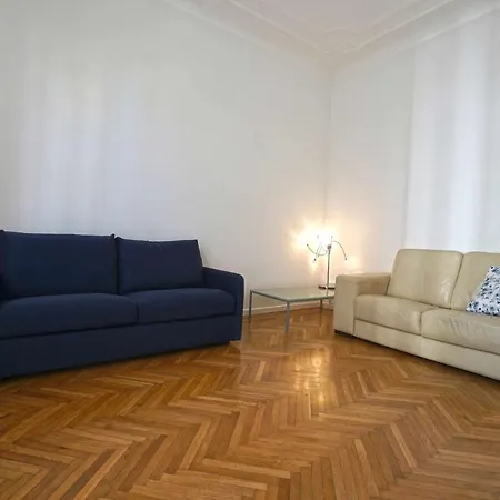 Trilocale Centralissimo In Locazione A Apartamento