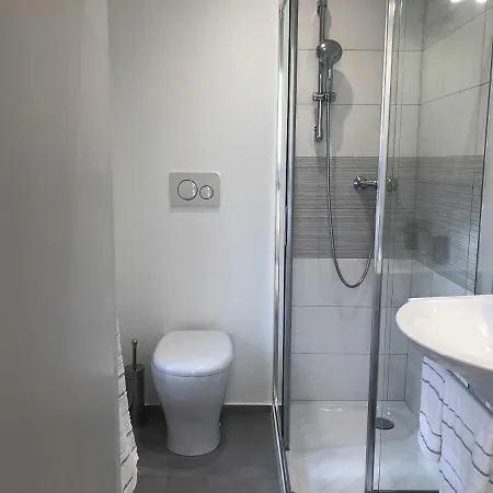 Trilocale Centralissimo In Locazione A Apartamento
